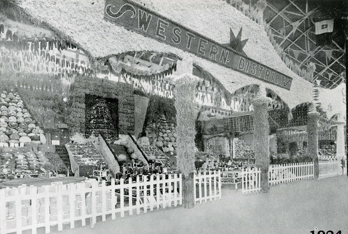 District Exhibit 1924 - Photo